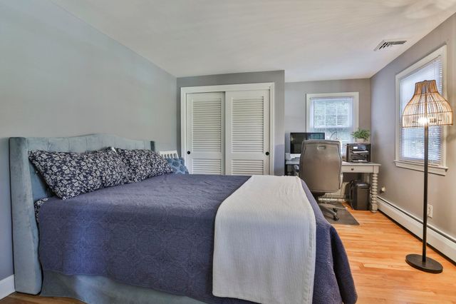 14 Birch Hill Drive, Nashua, NH 03063