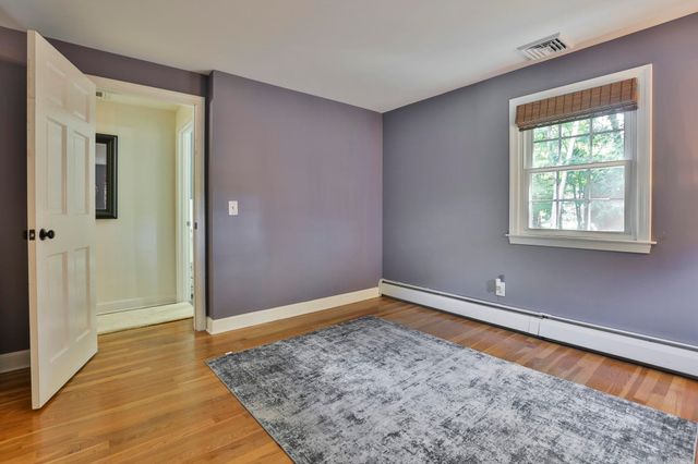 14 Birch Hill Drive, Nashua, NH 03063