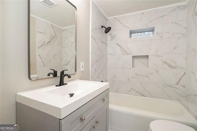 4920 Hiram Lithia Springs Road Southwest Road, Powder Springs, GA 30127