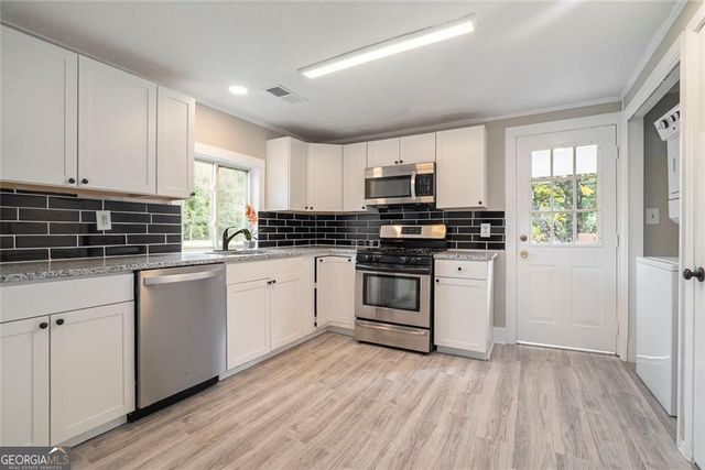 4920 Hiram Lithia Springs Road Southwest Road, Powder Springs, GA 30127