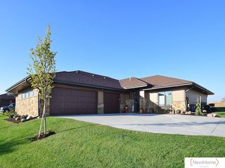1015 Accolade Lane, Lincoln, NE 68521