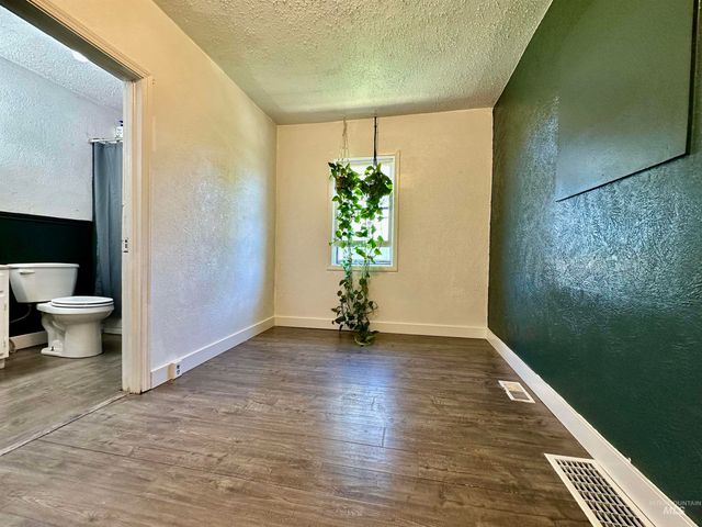 319 Poplar Street, Clarkston, WA 99403