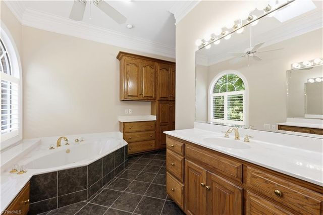 527 Nassau Trail, Asheboro, NC 27205