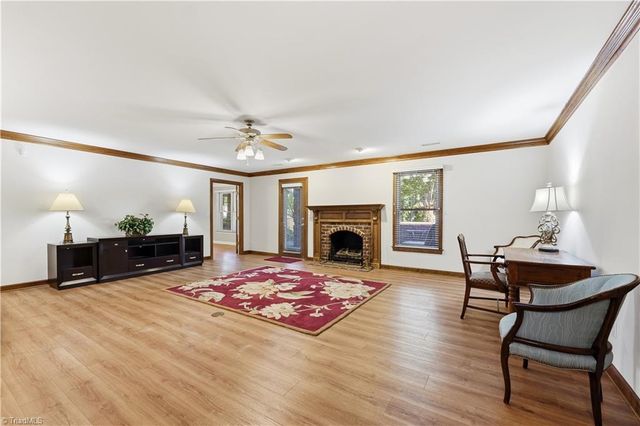 527 Nassau Trail, Asheboro, NC 27205