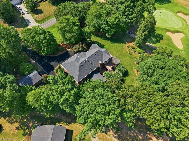 527 Nassau Trail, Asheboro, NC 27205
