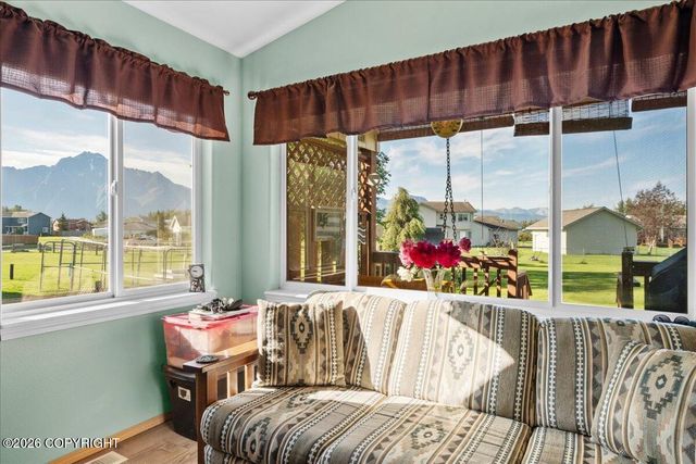 884 S Idaho Peak Circle, Palmer, AK 99645