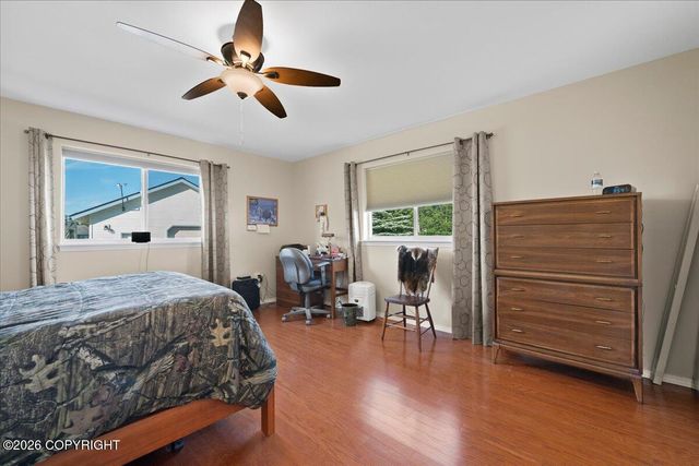 884 S Idaho Peak Circle, Palmer, AK 99645