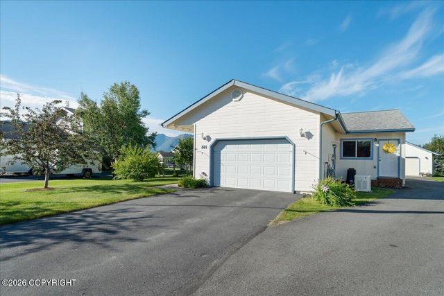 884 S Idaho Peak Circle, Palmer, AK 99645