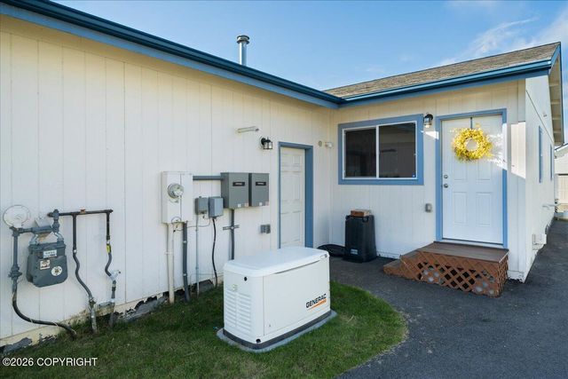 884 S Idaho Peak Circle, Palmer, AK 99645
