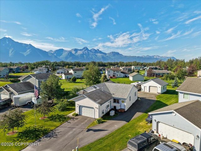 884 S Idaho Peak Circle, Palmer, AK 99645
