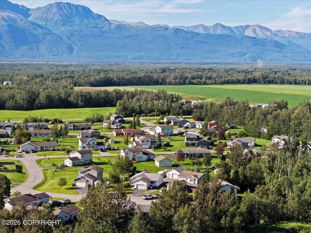 884 S Idaho Peak Circle, Palmer, AK 99645