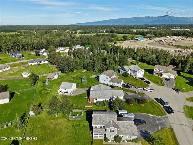 884 S Idaho Peak Circle, Palmer, AK 99645