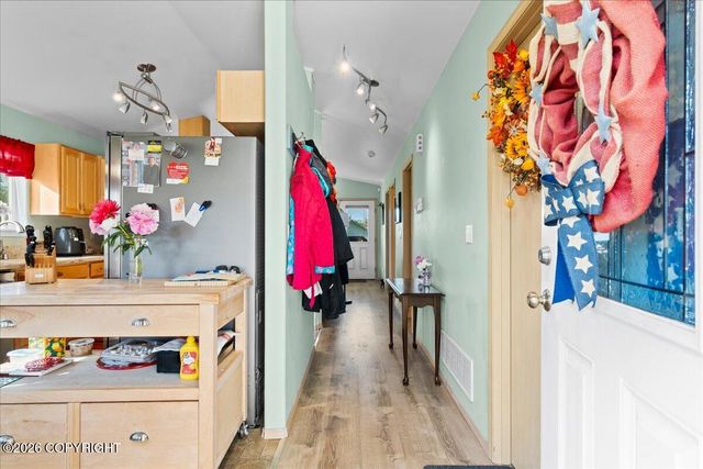 884 S Idaho Peak Circle, Palmer, AK 99645