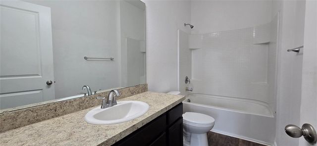 15660 MERLIN AVENUE, Mascotte, FL 34753
