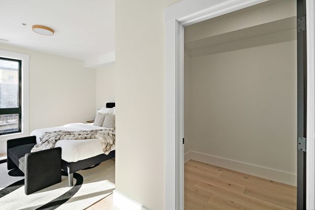 17 Holmes Street 101, Quincy, MA 02171