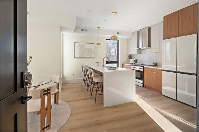 17 Holmes Street 101, Quincy, MA 02171