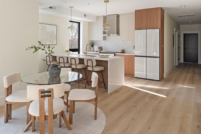 17 Holmes Street 101, Quincy, MA 02171