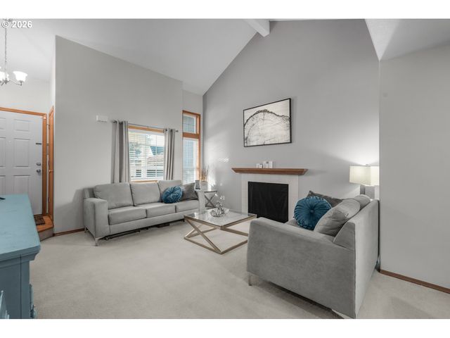 14955 Sw EMERALD Ct, Beaverton, OR 97007