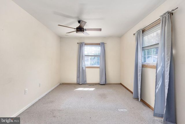 13737 LANGSTONE DR, Woodbridge, VA 22193