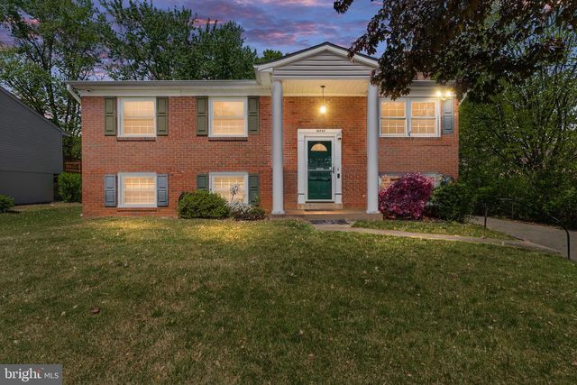 13737 LANGSTONE DR, Woodbridge, VA 22193