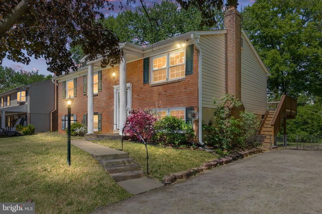 13737 LANGSTONE DR, Woodbridge, VA 22193