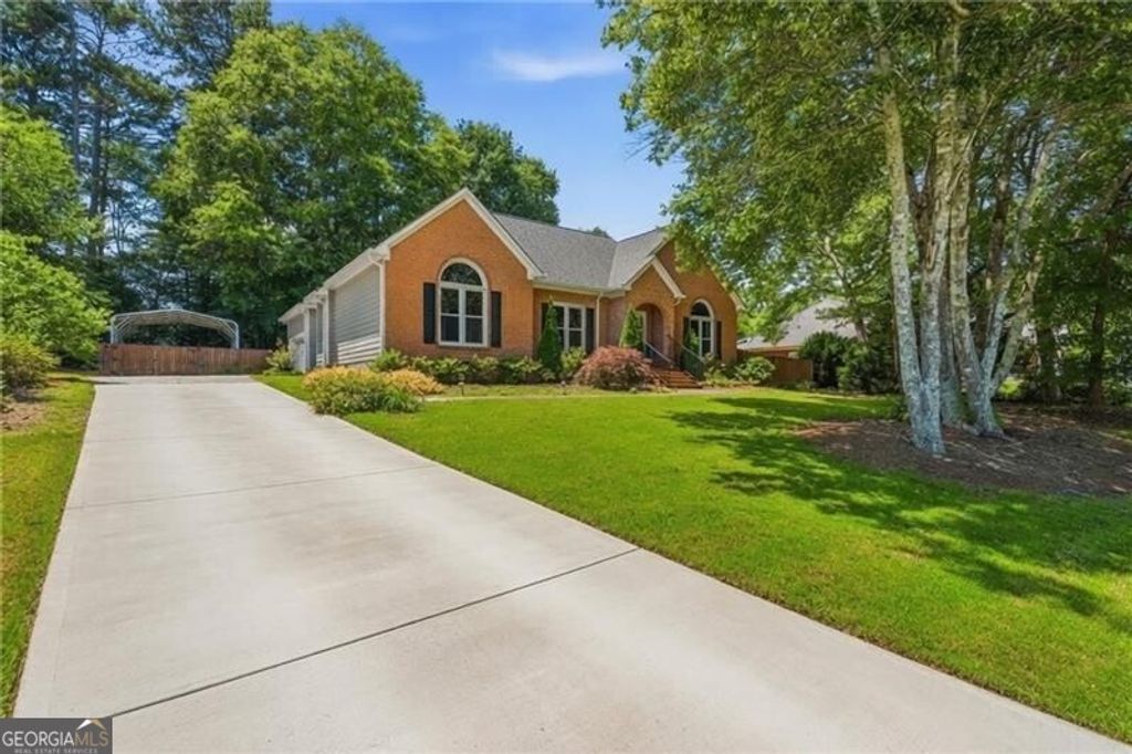 40 Thornwood Lane, Acworth, GA 30101