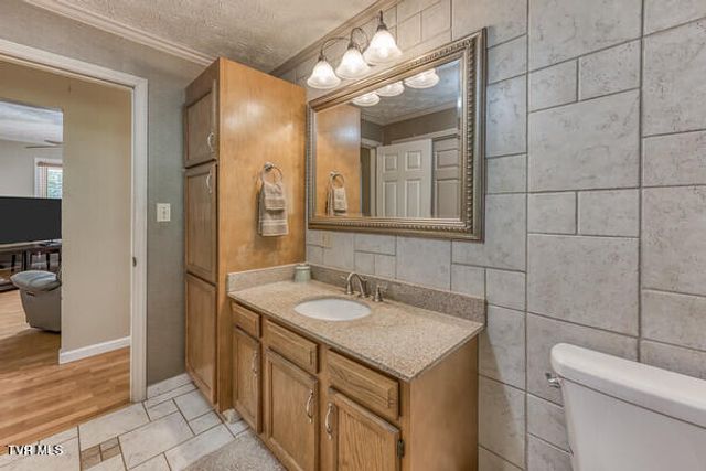 389 Jenkins Hollow Road, Elizabethton, TN 37643