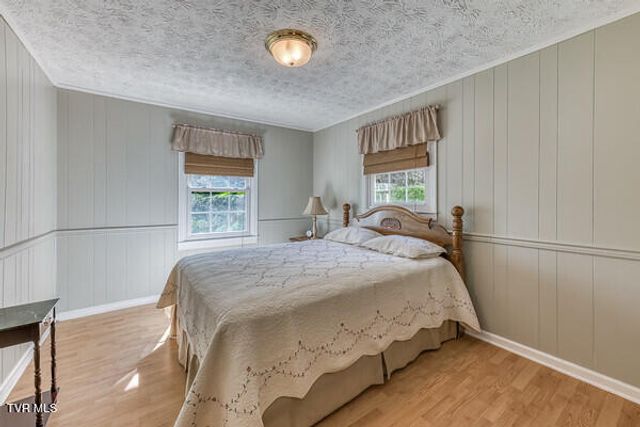 389 Jenkins Hollow Road, Elizabethton, TN 37643