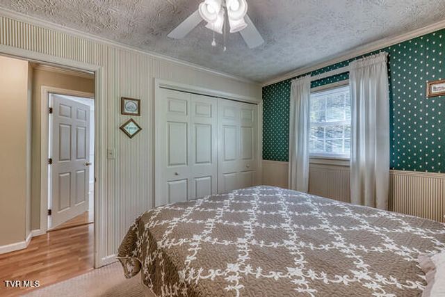 389 Jenkins Hollow Road, Elizabethton, TN 37643