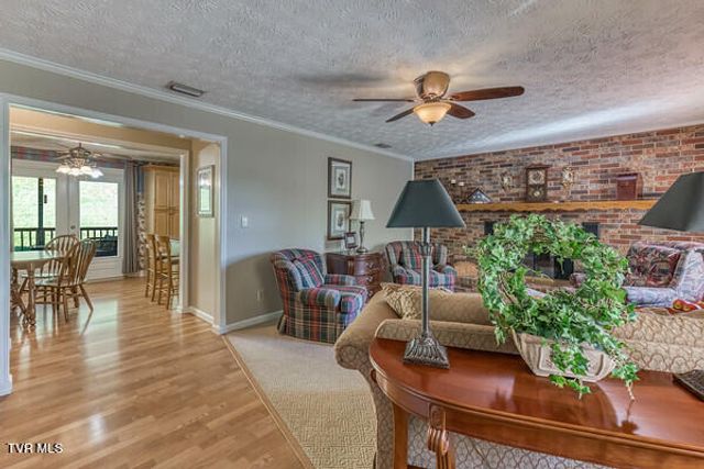 389 Jenkins Hollow Road, Elizabethton, TN 37643