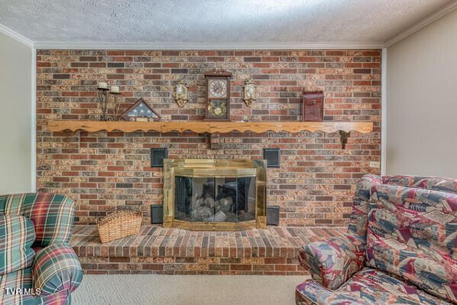 389 Jenkins Hollow Road, Elizabethton, TN 37643