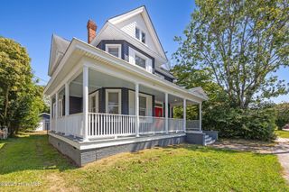 202 E Burgess Street, Elizabeth City, NC 27909