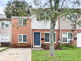3712 Bancroft DR, Virginia Beach, VA 23452