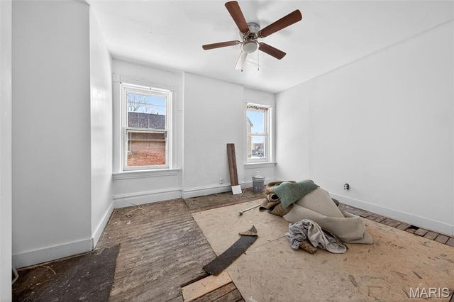 5615 Theodosia Avenue, St Louis, MO 63112