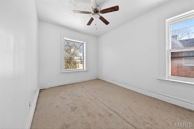 5615 Theodosia Avenue, St Louis, MO 63112