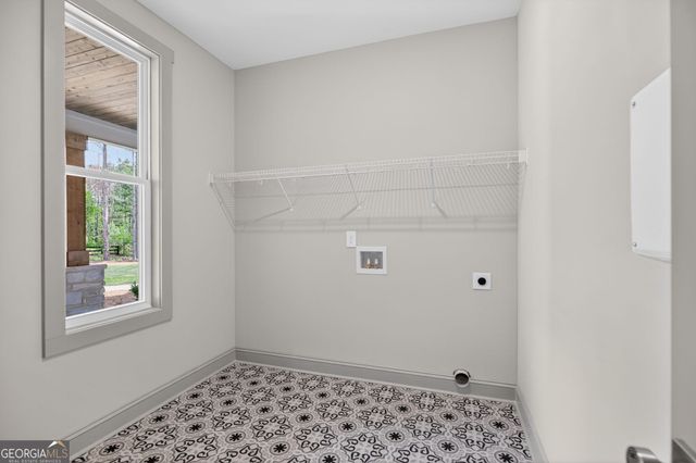 755 Crews Road, Carrollton, GA 30116