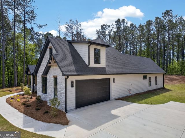 755 Crews Road, Carrollton, GA 30116