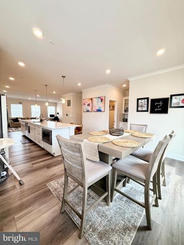 11470 SAINT LUKE DR, White Plains, MD 20695