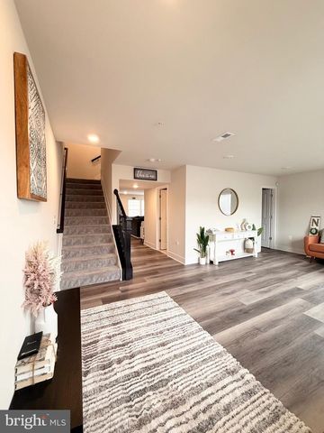 11470 SAINT LUKE DR, White Plains, MD 20695