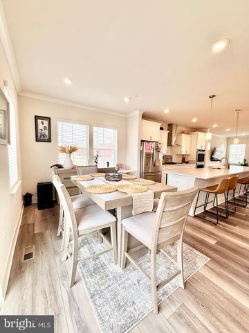 11470 SAINT LUKE DR, White Plains, MD 20695