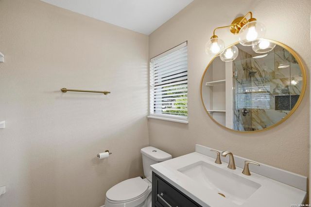 4010 MIDVALE DR, San Antonio, TX 78229