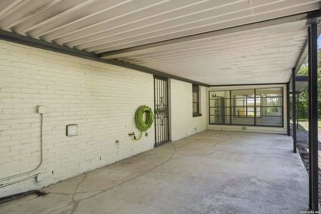 4010 MIDVALE DR, San Antonio, TX 78229