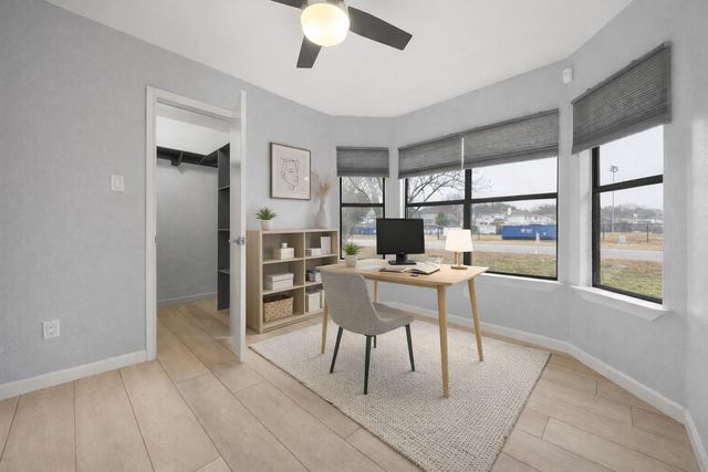 703 Oakridge DR, Round Rock, TX 78681