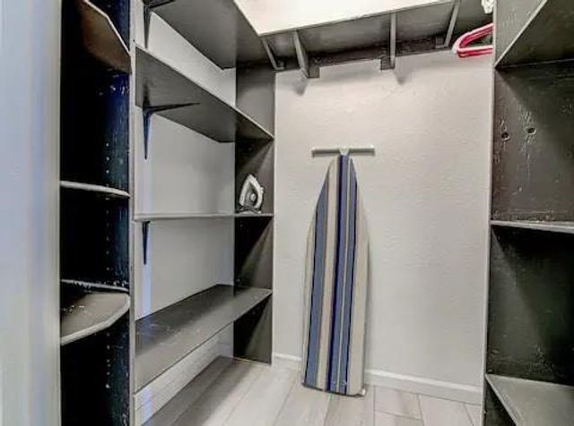 703 Oakridge DR, Round Rock, TX 78681