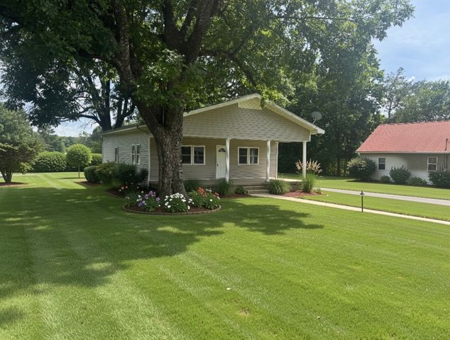 8605 Old State Route 1, New Johnsonville, TN 37134
