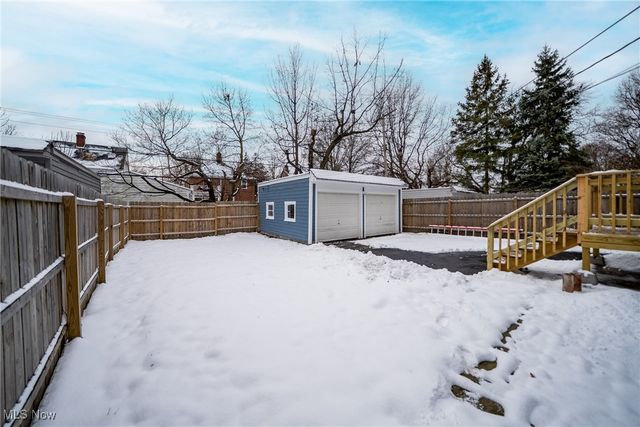 3816 Summit Park Avenue, Cleveland Heights, OH 44121