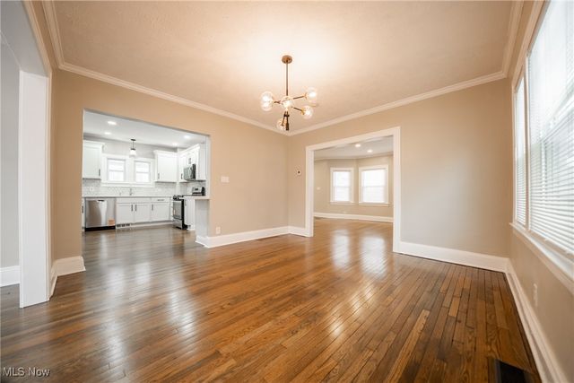 3816 Summit Park Avenue, Cleveland Heights, OH 44121