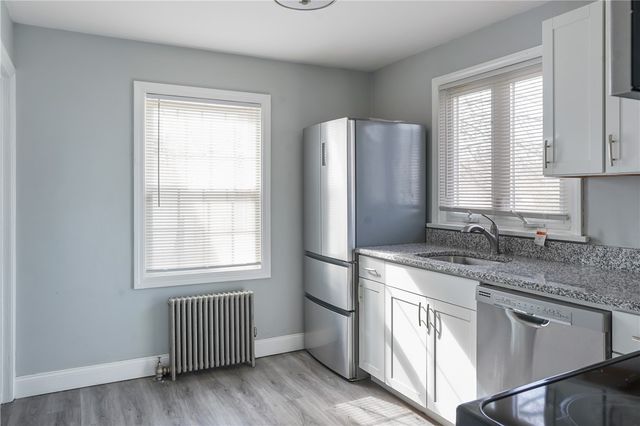 18 Sevilla Avenue, Warwick, RI 02889