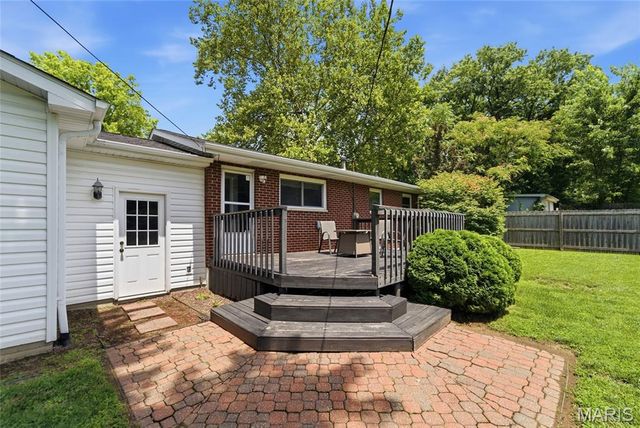 116 Appletree Lane, Glen Carbon, IL 62034