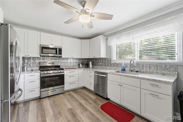 116 Appletree Lane, Glen Carbon, IL 62034